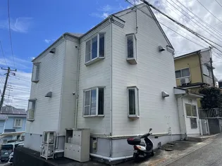 神奈川県厚木市三田【アパート】の外観