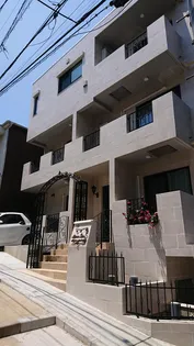 Mignon Pepe Minami-Aoyama【1階】の外観