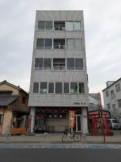 くれよんビルの画像