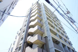 東京都世田谷区羽根木1【マンション】の外観