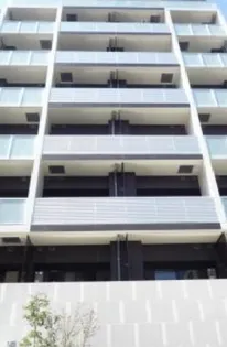 東京都新宿区舟町【マンション】の外観