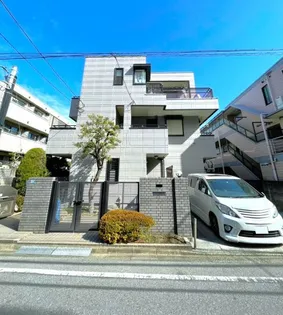 パルティーダ【1階】の外観