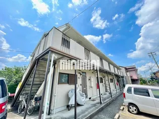 ファミール港明の画像