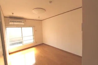 M&BハウスI【2階】の外観