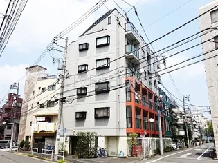 東京都新宿区北新宿4【マンション】の外観