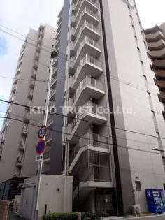 レジデンス南森町【11階】の外観