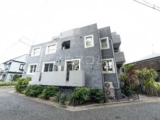 グエル・サカエ赤堤の外観