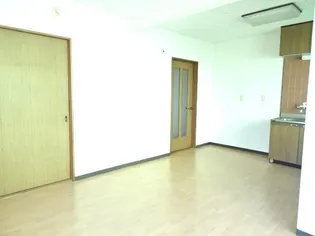 タウンハタガサキ A【2階】の内装