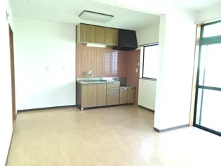 タウンハタガサキ A【2階】の居間