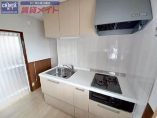 ガーデンヒルズ1号館【1階】のキッチン