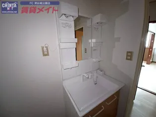 ガーデンヒルズ1号館【1階】の内装