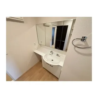 AzaleaII【2階】の内装