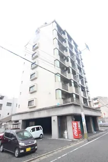 オリエンタル三萩野公園【3階】の外観