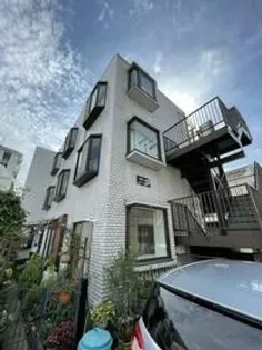 若葉ハウス【2階】の外観