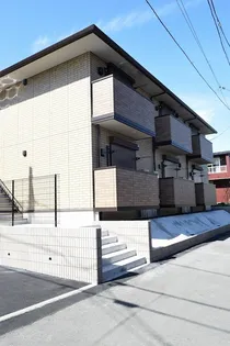 神奈川県藤沢市亀井野【アパート】の外観