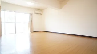 元町第1ハイツ【3階】の居間