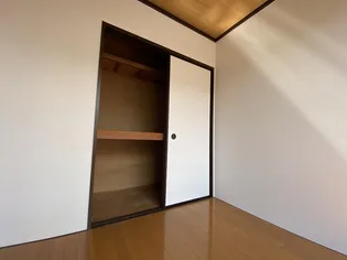 フォーブル横山【2階】の内装