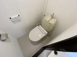 フォーブル横山【2階】の内装