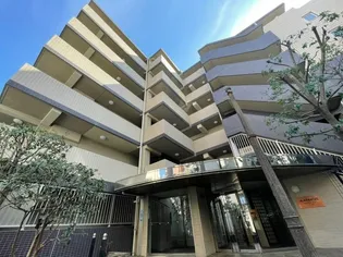 レナトゥス四谷の画像