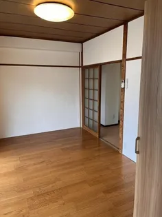 嶋村ビルの画像