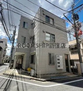 東京都板橋区中丸町【アパート】の外観