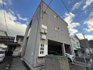 シャルールの画像