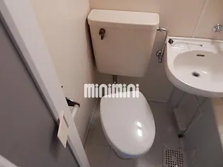 ブルー スクエア【1階】の内装