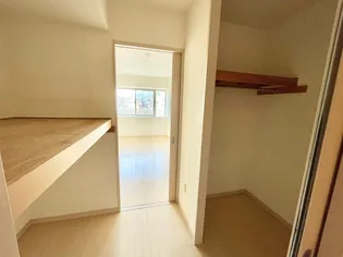 河田町ガーデン4号棟【4階】の内装