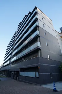 スカイコートパレス大島【9階】の外観