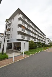 URオークタウン東茨木【4階】の外観