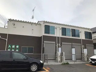 東京都小金井市本町4【アパート】の外観
