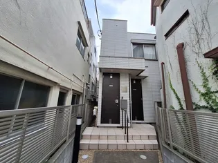 パティオ東長崎【1階】の外観