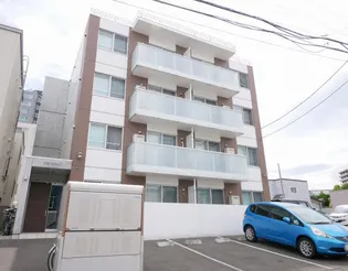 キャラメル【1階】の外観