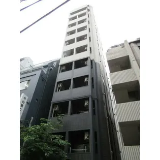 東京都千代田区内神田1【マンション】の外観