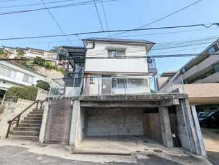 ニューグリーンハウス【2階】の外観