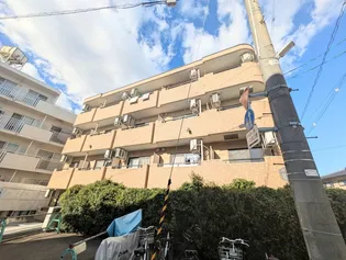 シャト-・マルゴ-【1階】の外観