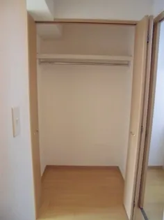 サンヒーローマンション亀川2【5階】の内装