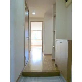 フォレストガーデン【3階】の玄関