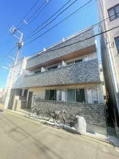 エッグストラート【2階】の外観