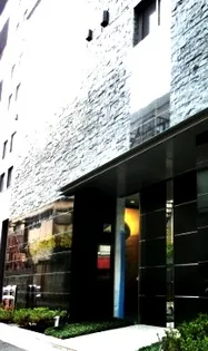 東京都文京区千駄木3【マンション】の外観