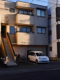 プレステージM【3階】の外観