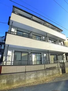 マ・メゾン・シカテ【1階】の外観