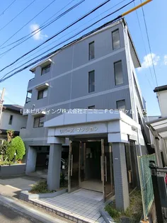 リバーズマンション【4階】の外観