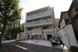 プリオ-レ衣笠の外観