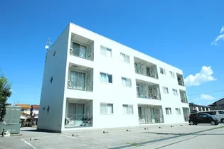 ヴァンテアン八日市II【2階】の外観