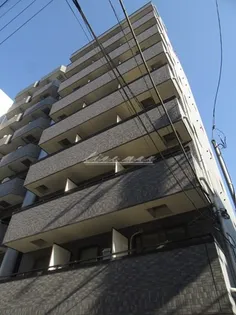 プラーズ新丸子【4階】の外観