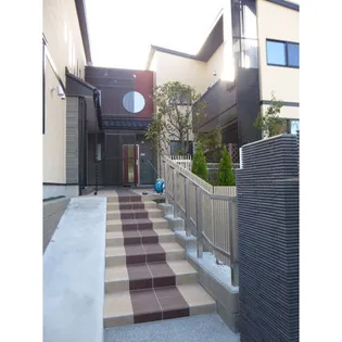 view court 六喜【2階】の地図