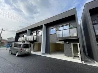 ギャラン中間ガレージの画像