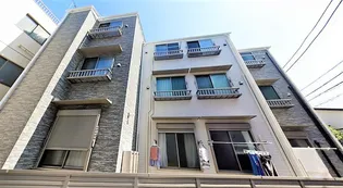 アザーレ・バモス読売ランド前【3階】の外観