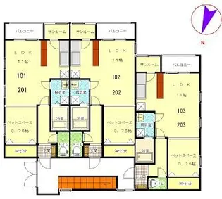 シャイニーIII【1階】の間取り